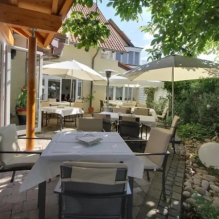 Hotel Ratsstube 3*