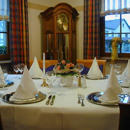 Hotel Ratsstube 3*