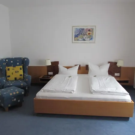 Ratsstube Hotel 3*