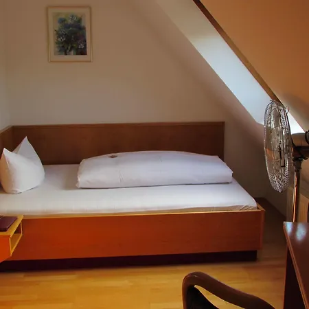 Hotel Ratsstube 3*